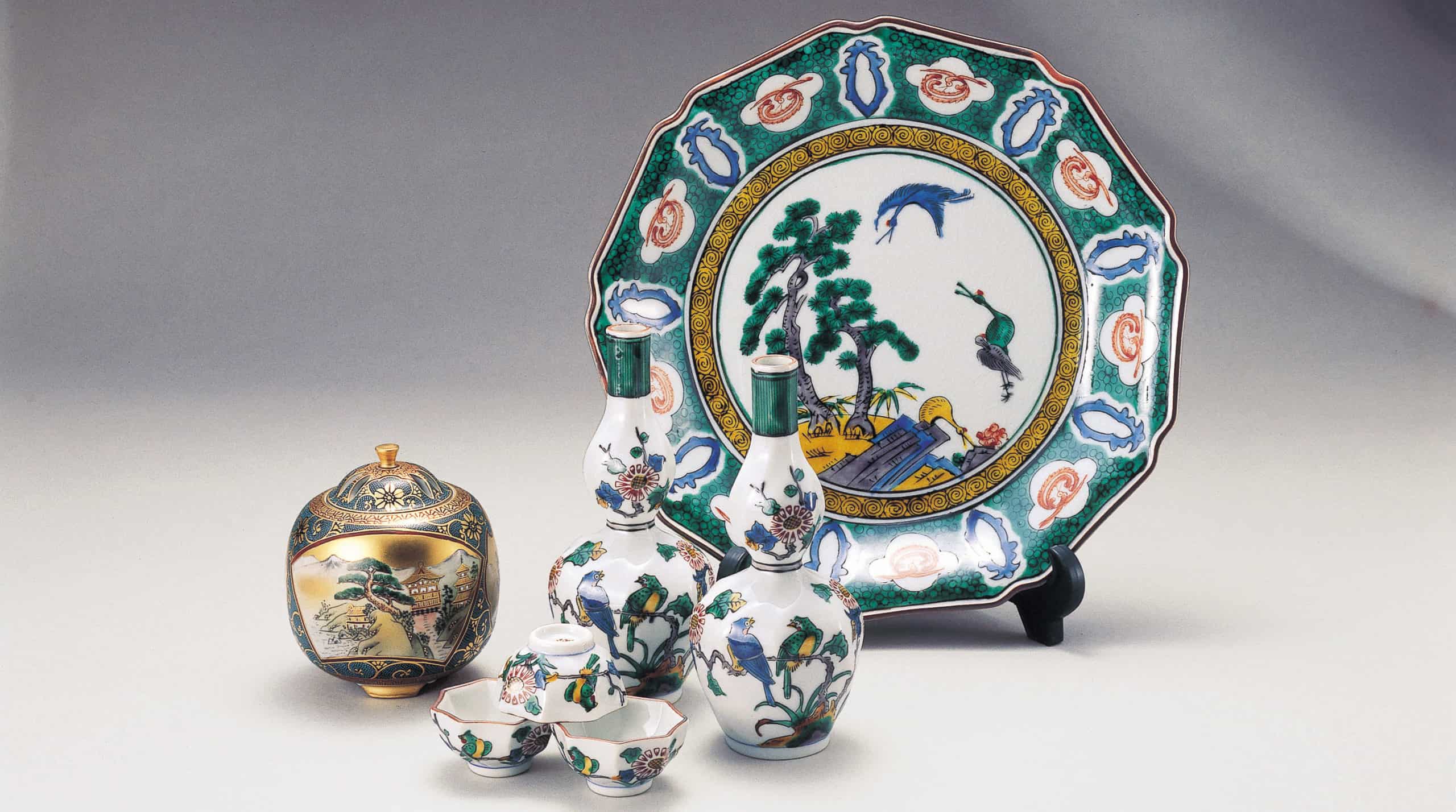 Gốm sứ Kutani gom-su-kutani